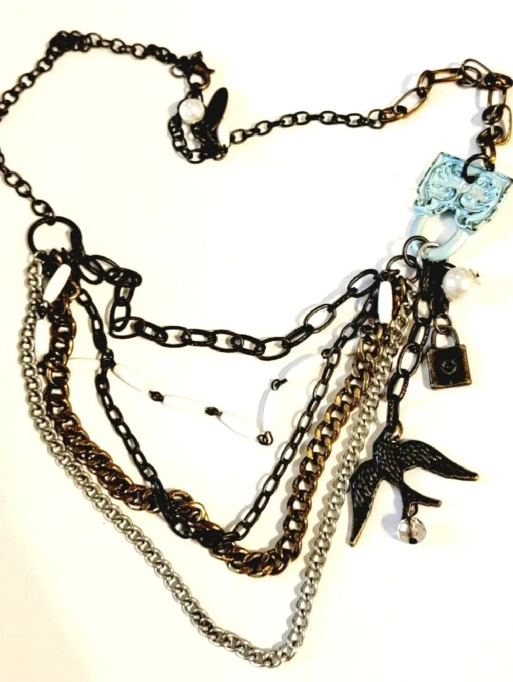 Plunder Charm Necklace Mixed Metals Bird, Lock, Faux Pearl Swag Designer blu1-38